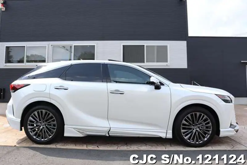 2023 Lexus / RX 450H Stock No. 121124