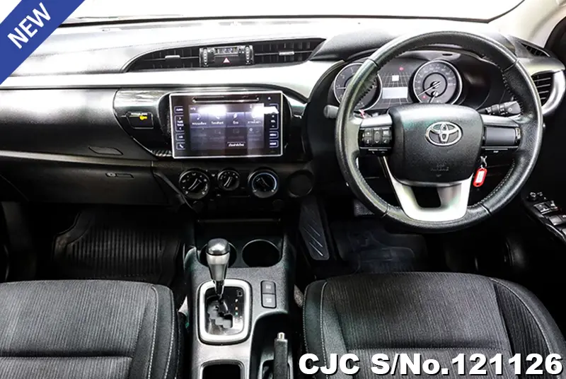 2018 Toyota / Hilux / Revo Stock No. 121126