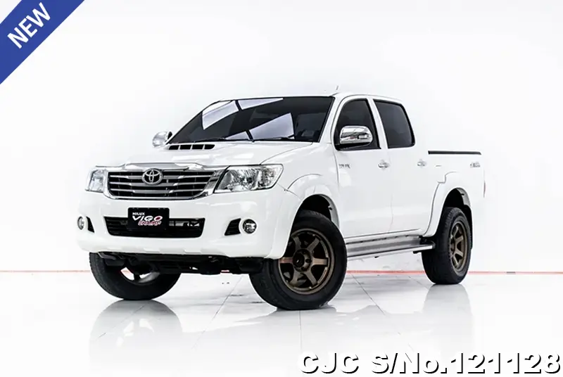 2012 Toyota / Hilux / Revo Stock No. 121128