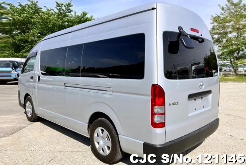 2015 Toyota / Hiace Stock No. 121145