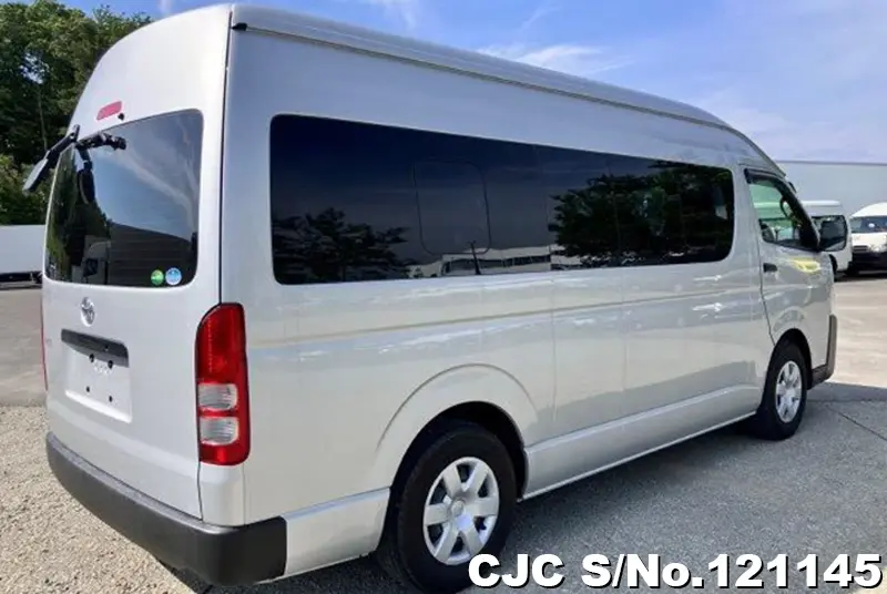 2015 Toyota / Hiace Stock No. 121145