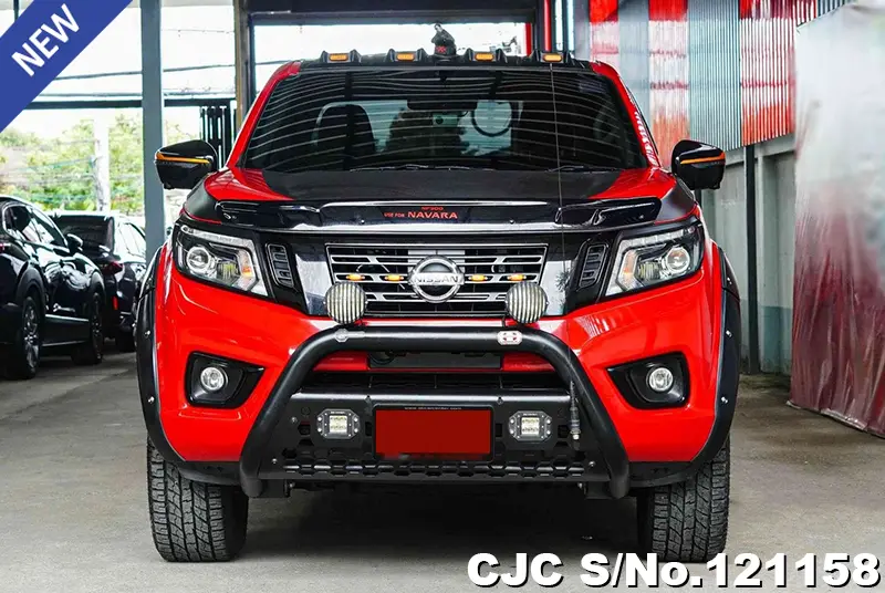 Nissan Navara in Red for Sale Image 3