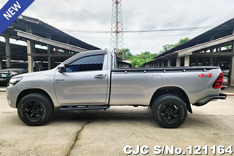 2018 Toyota / Hilux / Revo Stock No. 121164