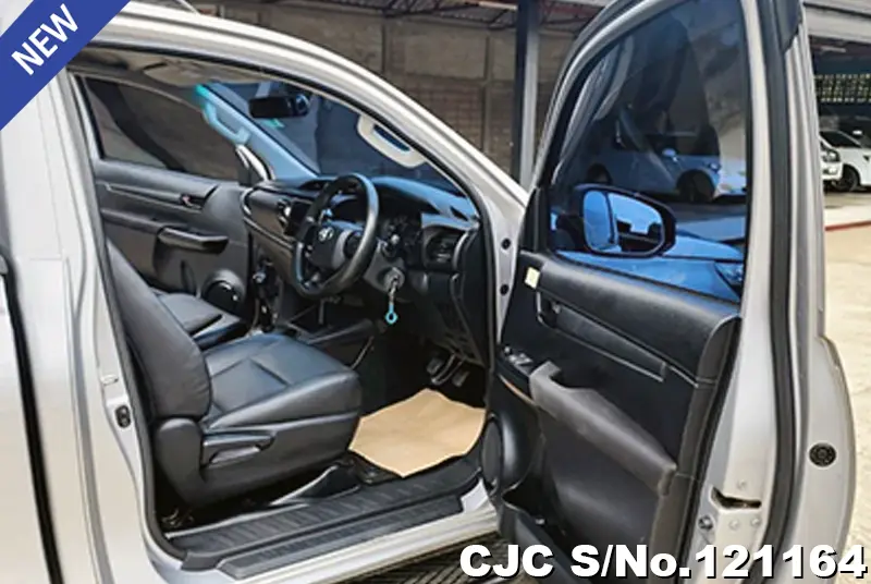 2018 Toyota / Hilux / Revo Stock No. 121164