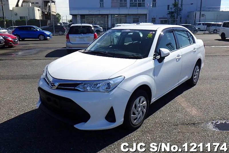 2019 Toyota / Corolla Axio Stock No. 121174