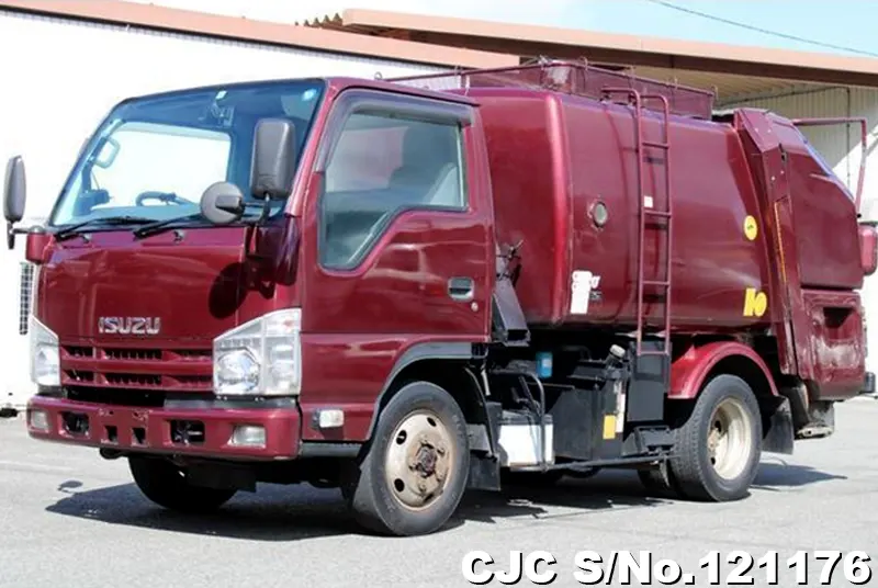 2009 Isuzu / Elf Stock No. 121176