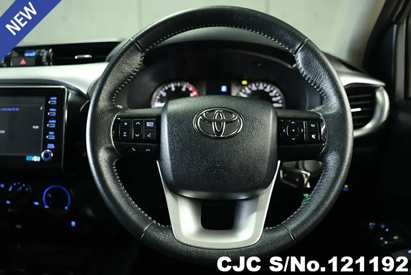 2022 Toyota / Hilux / Revo Stock No. 121192