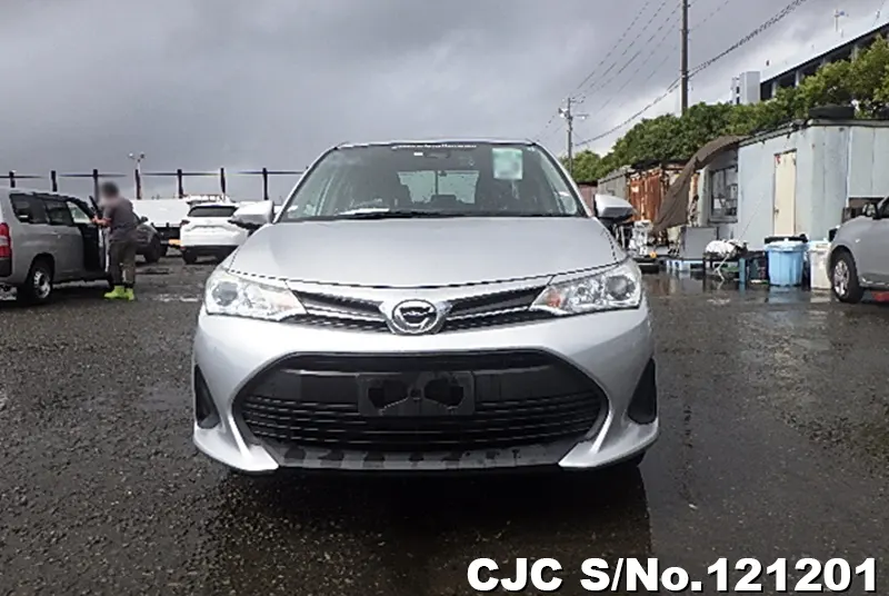 2018 Toyota / Corolla Axio Stock No. 121201