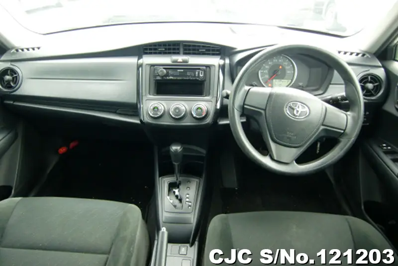 2019 Toyota / Corolla Axio Stock No. 121203