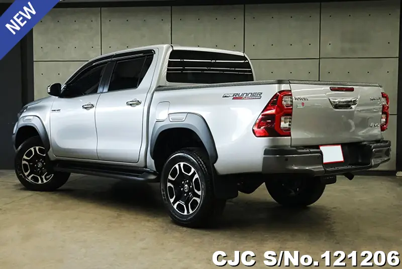 Toyota Hilux in Silver for Sale Image 1