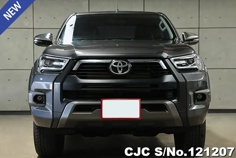 2023 Toyota / Hilux / Revo Stock No. 121207