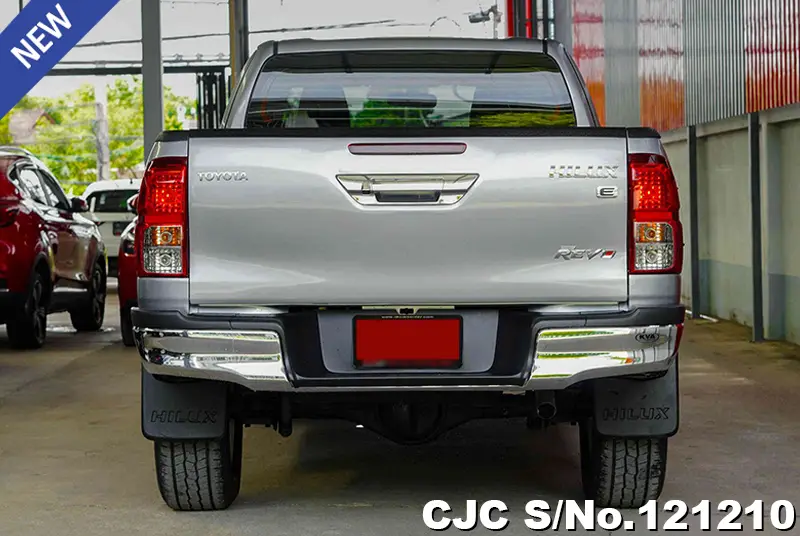 2019 Toyota / Hilux / Revo Stock No. 121210