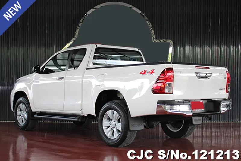 2020 Toyota / Hilux / Revo Stock No. 121213