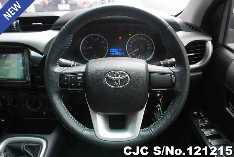 2018 Toyota / Hilux / Revo Stock No. 121215