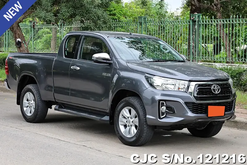 2019 Toyota / Hilux / Revo Stock No. 121216