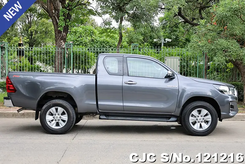 2019 Toyota / Hilux / Revo Stock No. 121216