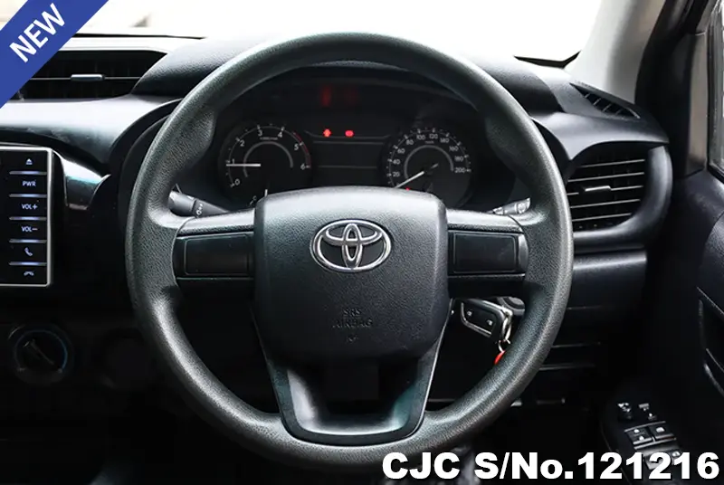 2019 Toyota / Hilux / Revo Stock No. 121216