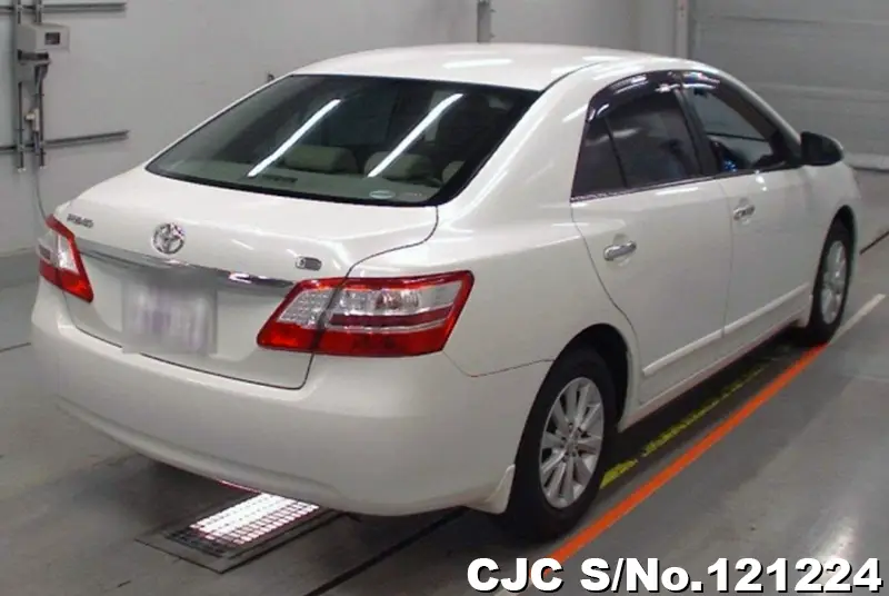 2015 Toyota / Premio Stock No. 121224