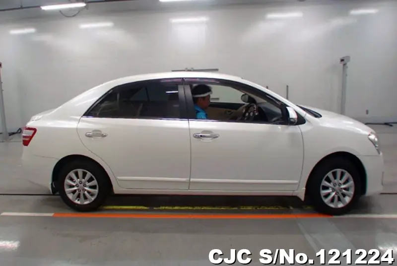 2015 Toyota / Premio Stock No. 121224