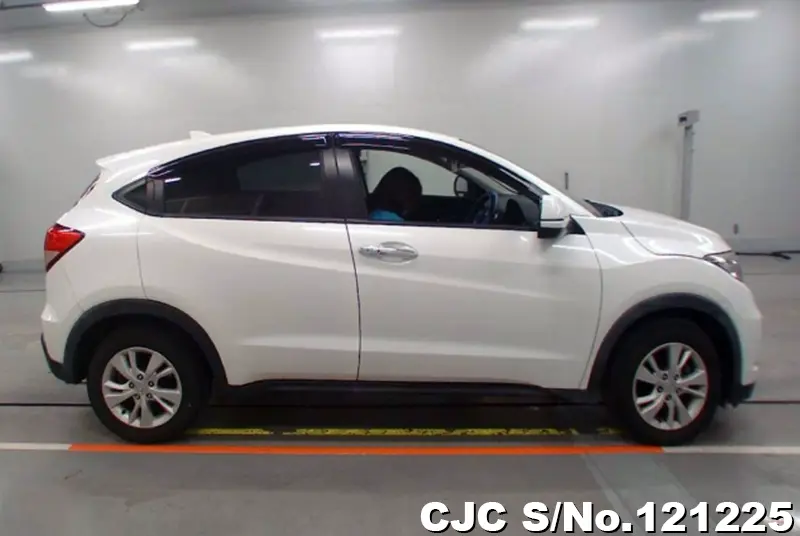 2015 Honda / Vezel Stock No. 121225