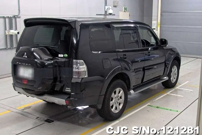 2019 Mitsubishi / Pajero Stock No. 121281