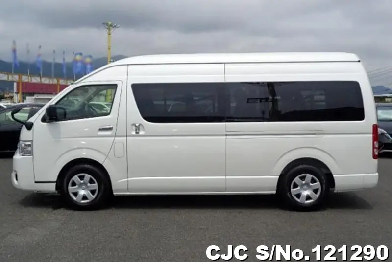 2024 Toyota / Hiace / Commuter Stock No. 121290