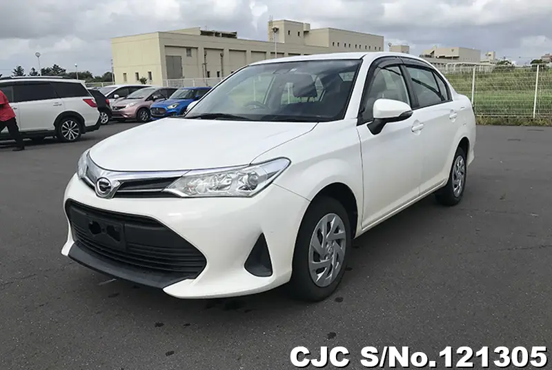 2019 Toyota / Corolla Axio Stock No. 121305