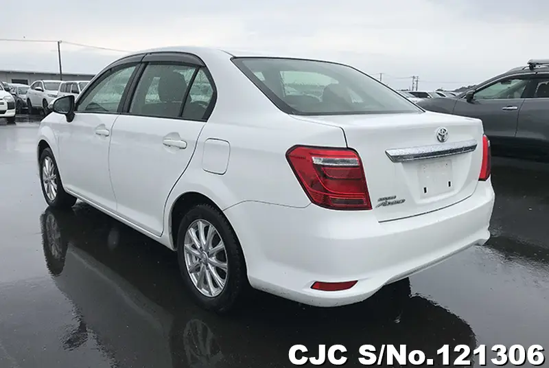 2018 Toyota / Corolla Axio Stock No. 121306