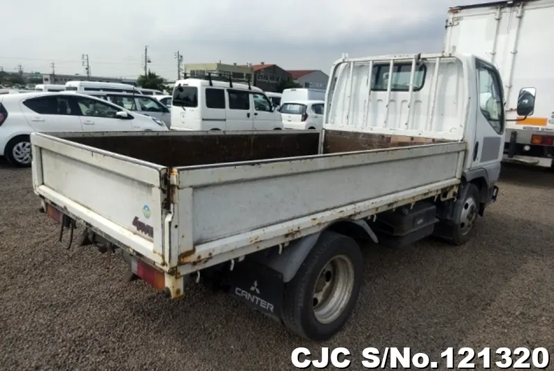 1997 Mitsubishi / Canter Stock No. 121320