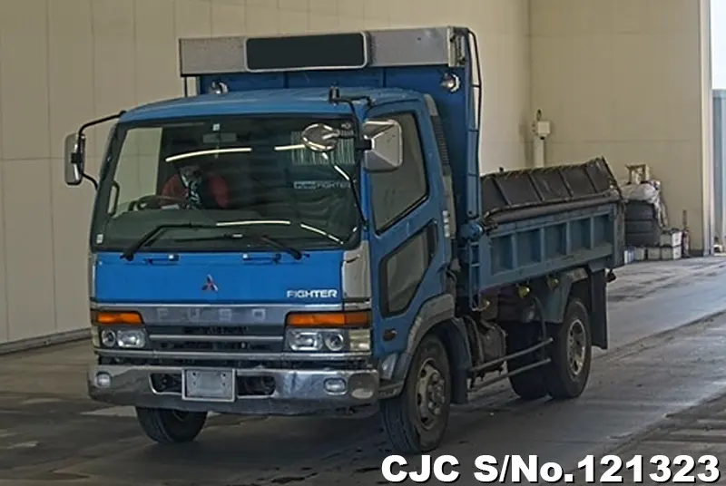 1999 Mitsubishi / Fuso Fighter Stock No. 121323