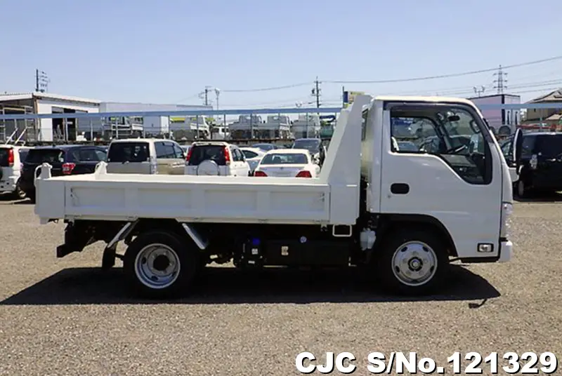 2023 Isuzu / Elf Stock No. 121329