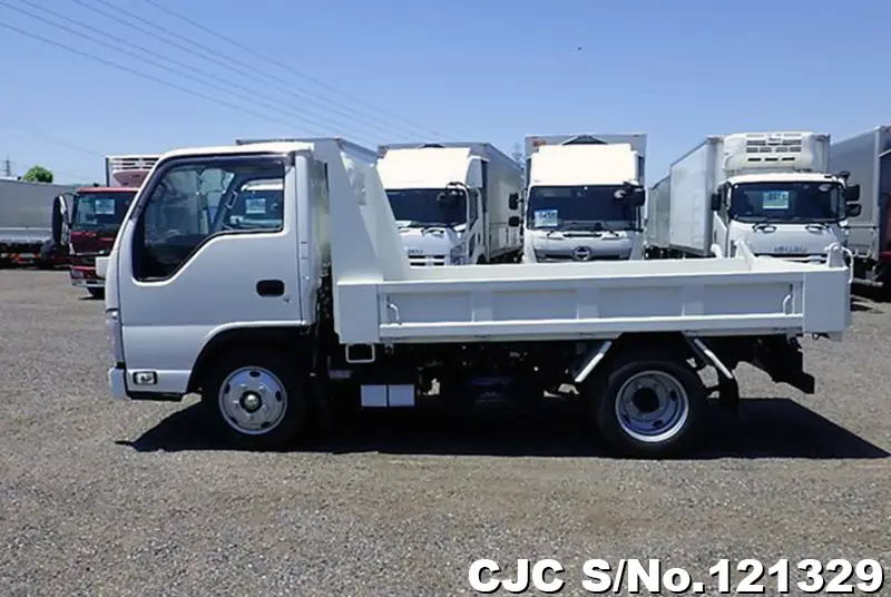 2023 Isuzu / Elf Stock No. 121329