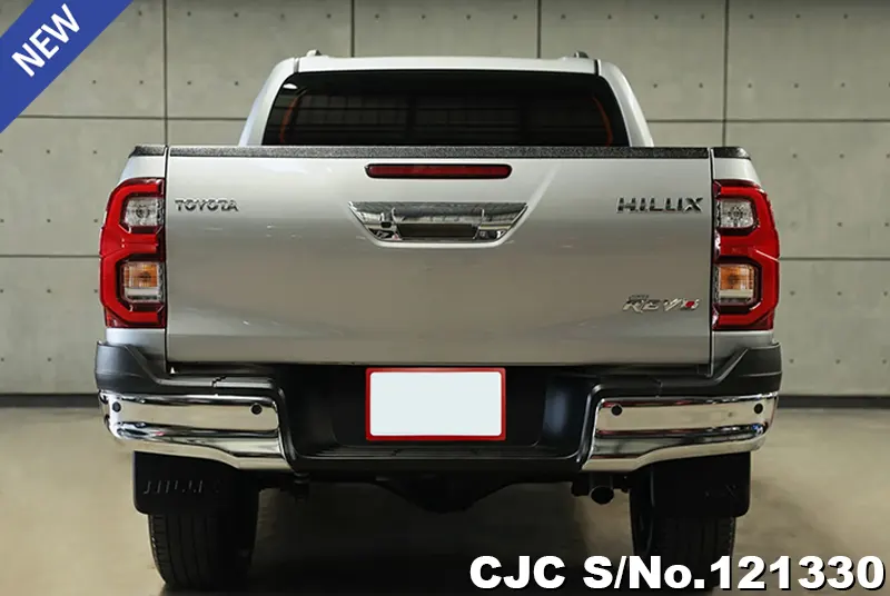 2022 Toyota / Hilux / Revo Stock No. 121330