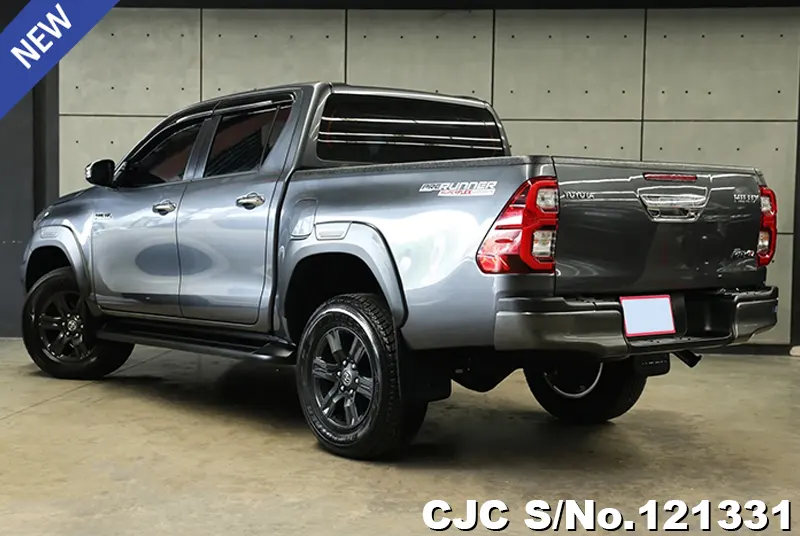 2023 Toyota / Hilux / Revo Stock No. 121331