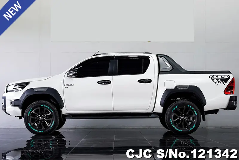 2021 Toyota / Hilux / Revo Rocco Stock No. 121342