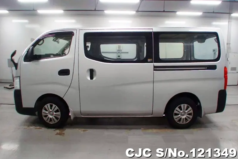 2017 Nissan / Caravan Stock No. 121349