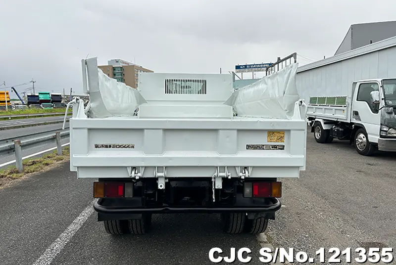 2006 Isuzu / Elf Stock No. 121355