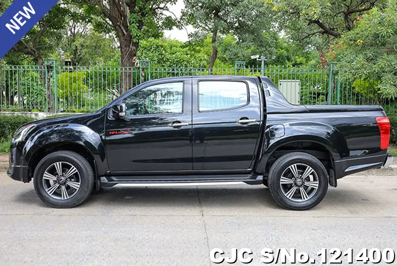 Isuzu D-Max in Black for Sale Image 7