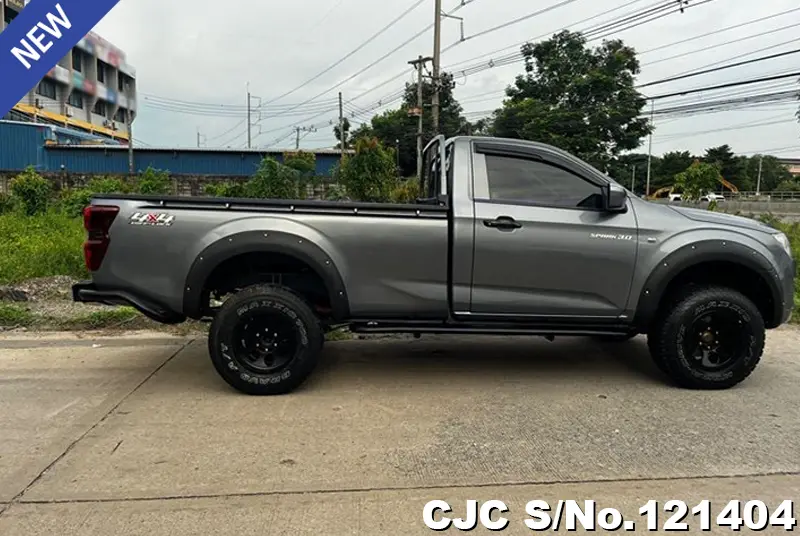 Isuzu D-Max in Gray for Sale Image 6