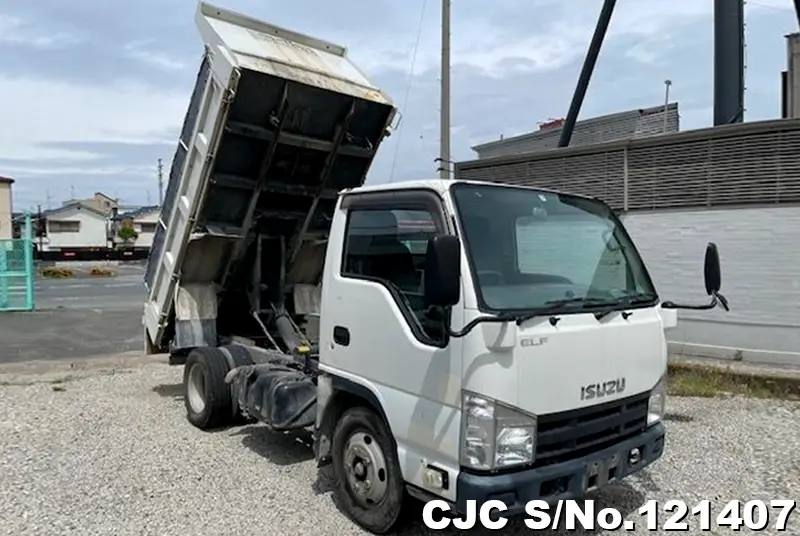 2013 Isuzu / Elf Stock No. 121407