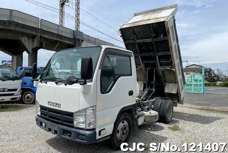 2013 Isuzu / Elf Stock No. 121407