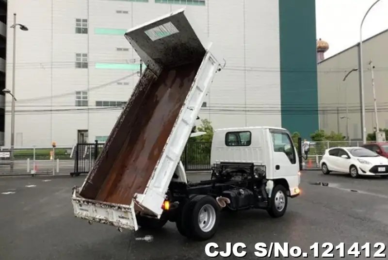 2014 Isuzu / Elf Stock No. 121412