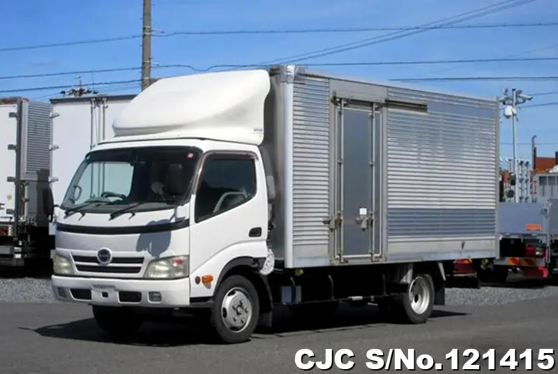 2010 Hino / Dutro Stock No. 121415