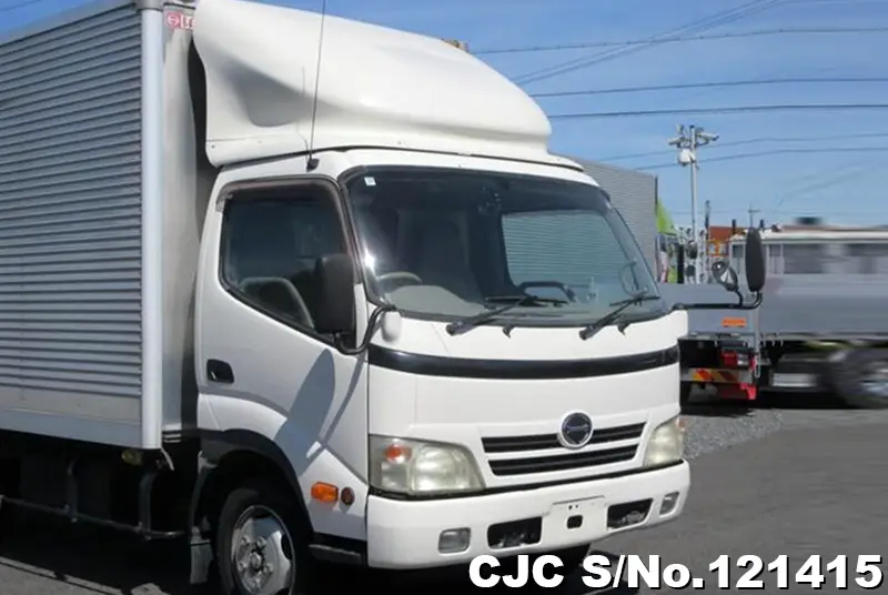 2010 Hino / Dutro Stock No. 121415