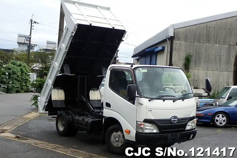 2011 Hino / Dutro Stock No. 121417