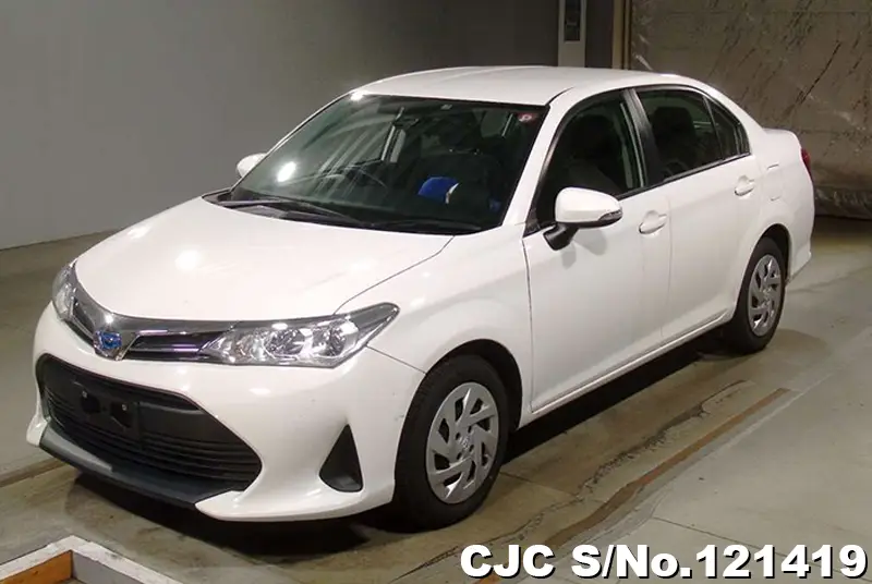 2021 Toyota / Corolla Axio Stock No. 121419