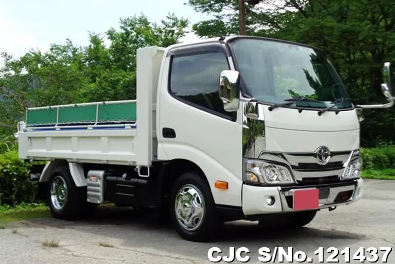 2022 Toyota / Dyna Stock No. 121437