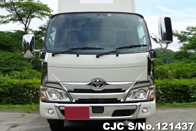 2022 Toyota / Dyna Stock No. 121437