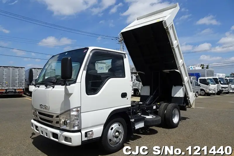 2022 Isuzu / Elf Stock No. 121440