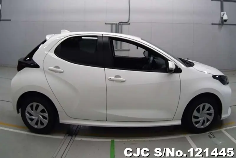 2021 Toyota / Yaris Stock No. 121445